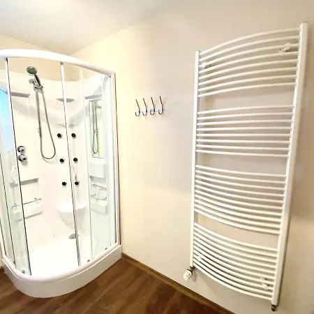 Vislust Modernes Holzhaus Am Ijsselmeer Mit Eigenen Steg * Wervershoof